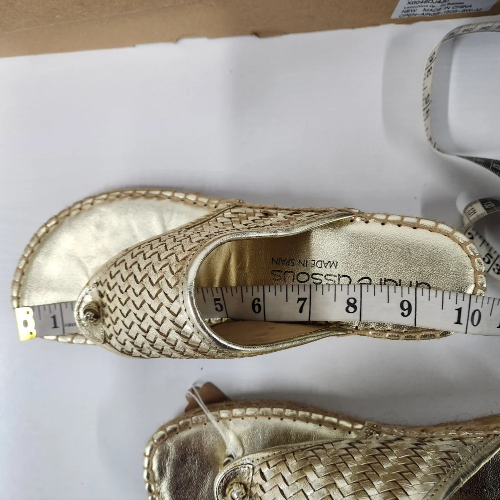 Andre Assous Boho Gold Metalic Woven Leather Wedge Espadrilles, Size 10 (41EU)